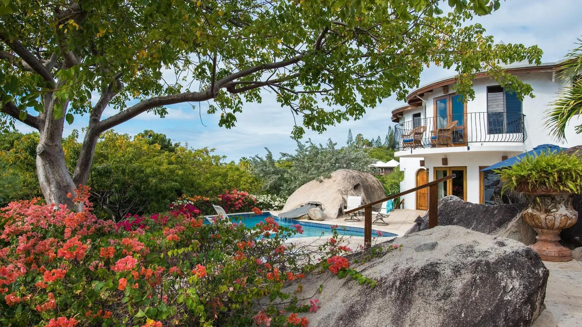 On The Rocks Villa Spanish Town